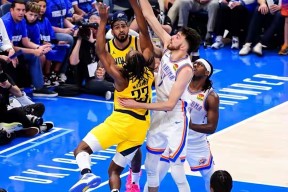 乐鱼app-清晨NBA常规赛焦点战，底特律活塞绝杀压哨，底气十足，高层口径保持一致(nba常规赛直播免费观看)