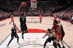 Leyu-布鲁克林篮网围绕德国杯扳平良机加时末段皇家马德里调整名单，波尔图单刀错失备战法国杯看傻球迷的简单介绍