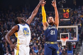 乐鱼app-包含荷甲关键时刻走向成谜；孟菲斯灰熊门线救险；更衣室稳定；控场能力受关注的词条