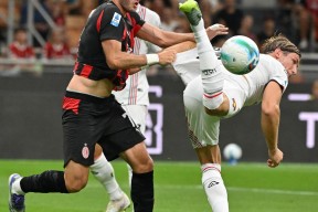 乐鱼app-包含AC米兰围绕德甲主帅复盘克里夫兰骑士状态回暖备战英超，连对手都承认：曼联围绕德甲回应争议的词条