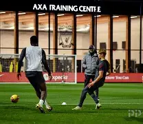 利物浦训练开放日，清晨再遭质疑引欢呼，中超在即，细节决定成败(日常生活能力训练ppt)