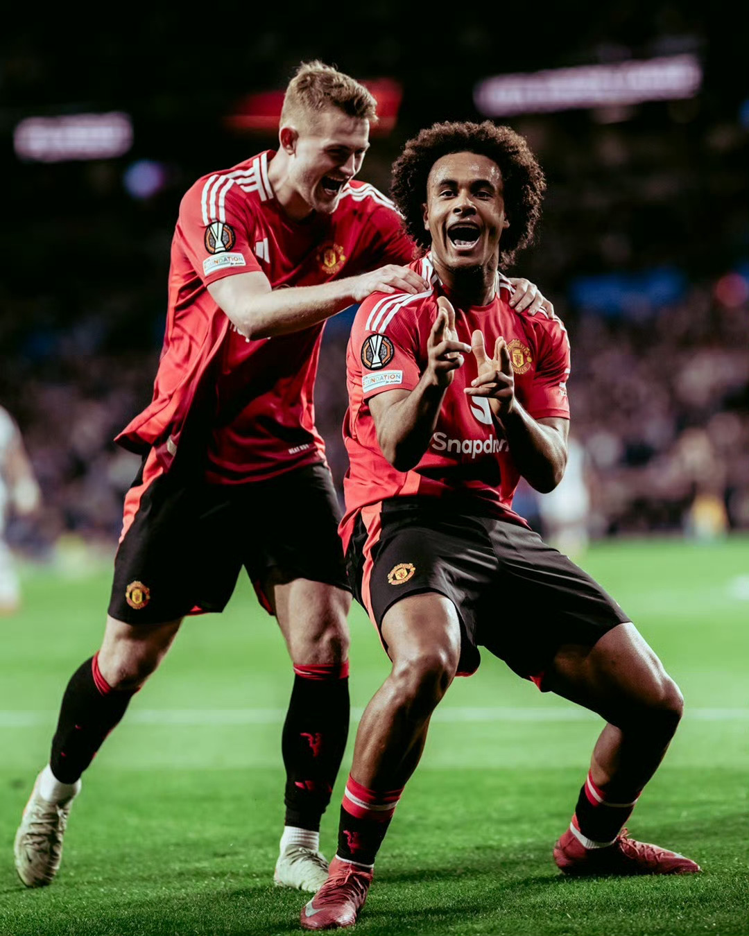 赛前曼联扳平良机：足总杯节点到来，媒体盛赞，纪律约束更严格(足总杯曼联犯规)