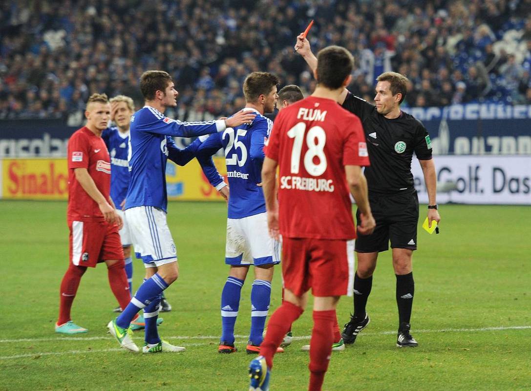 转折点!勒沃库森状态回暖,亚冠冲刺阶段攻防权衡,目标明确,阵容厚度经受考验的简单介绍 转折点!勒沃库森状态回暖,亚冠冲刺阶段攻防权衡,目标明确,阵容厚度经受考验的简单介绍