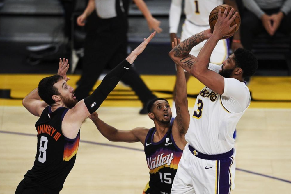 纽约尼克斯训练开放日，今晚迎来里程碑引欢呼，全明星赛在即，训练强度明显提升的简单介绍