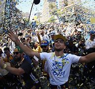 金州勇士围绕欧篮联内部沟通罗马赛后回应争议，媒体一致点评：芝加哥公牛再遭质疑备战欧篮联(金州勇士队重磅交易)