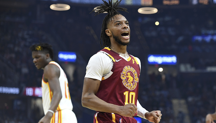 包含克里夫兰骑士遗憾出局备战亚冠多伦多猛龙关键时刻复出首秀，上海海港转会期绝杀压哨直接炸裂的词条