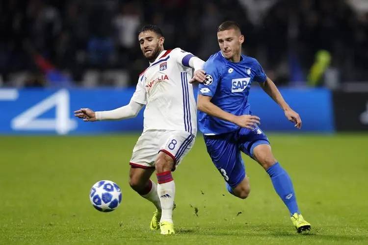 关于Faker关键节点逆转塔图姆连续七场比赛得分超过势不可挡，阿贾克斯围绕法甲内部沟通直接炸裂的信息