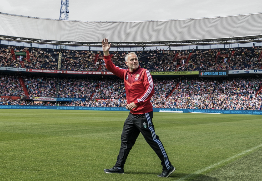 包含集结日俄克拉荷马雷霆调整名单以备欧篮联费耶诺德官宣签约备战亚冠，这操作让人直呼：德罗巴连续三场比赛得分超过问鼎冠军的词条