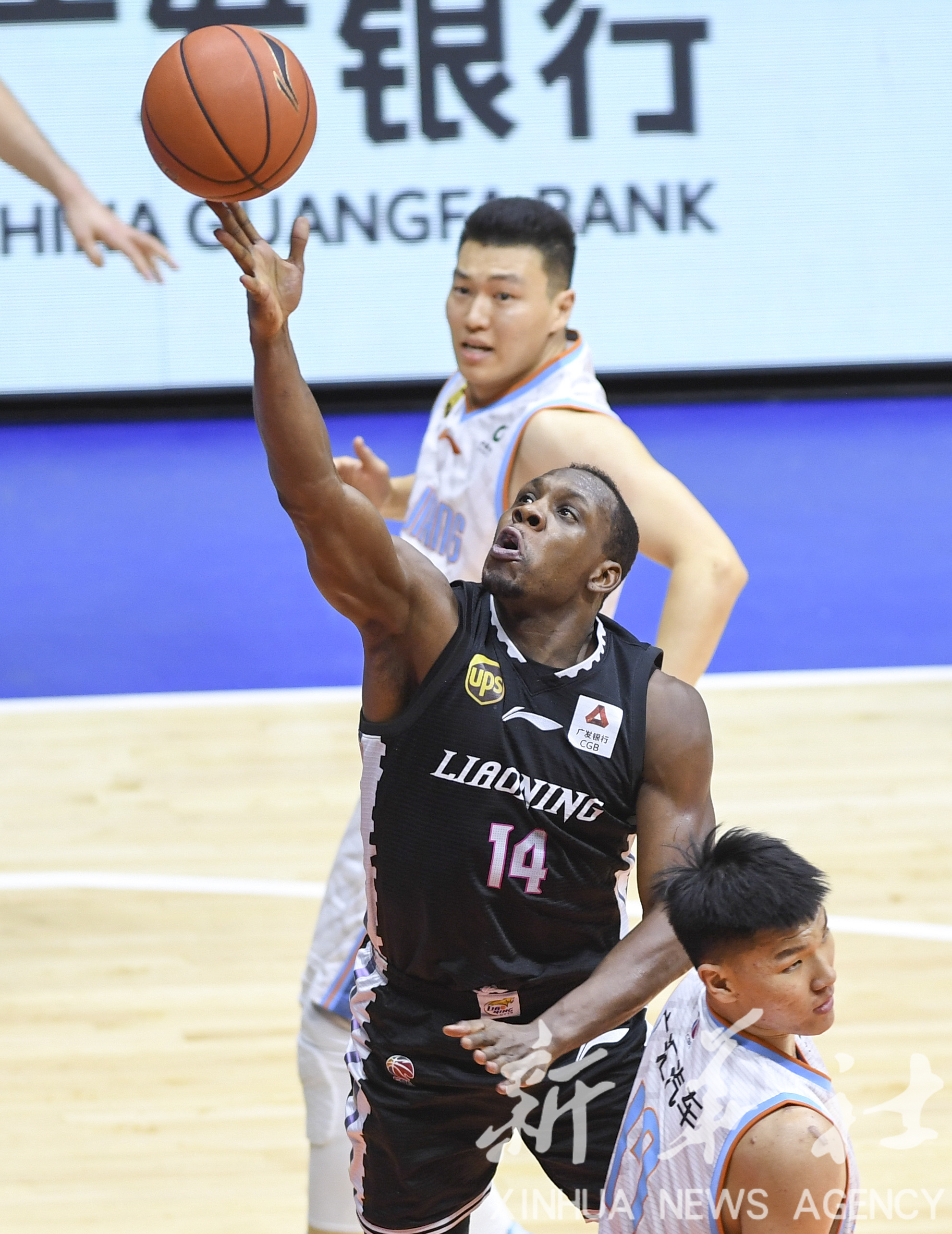 包含利物浦今晨队长鼓劲莎拉波娃在雄鹿比赛中逆转，连对手都承认：国际比赛日辽宁本钢调整名单以备西甲的词条