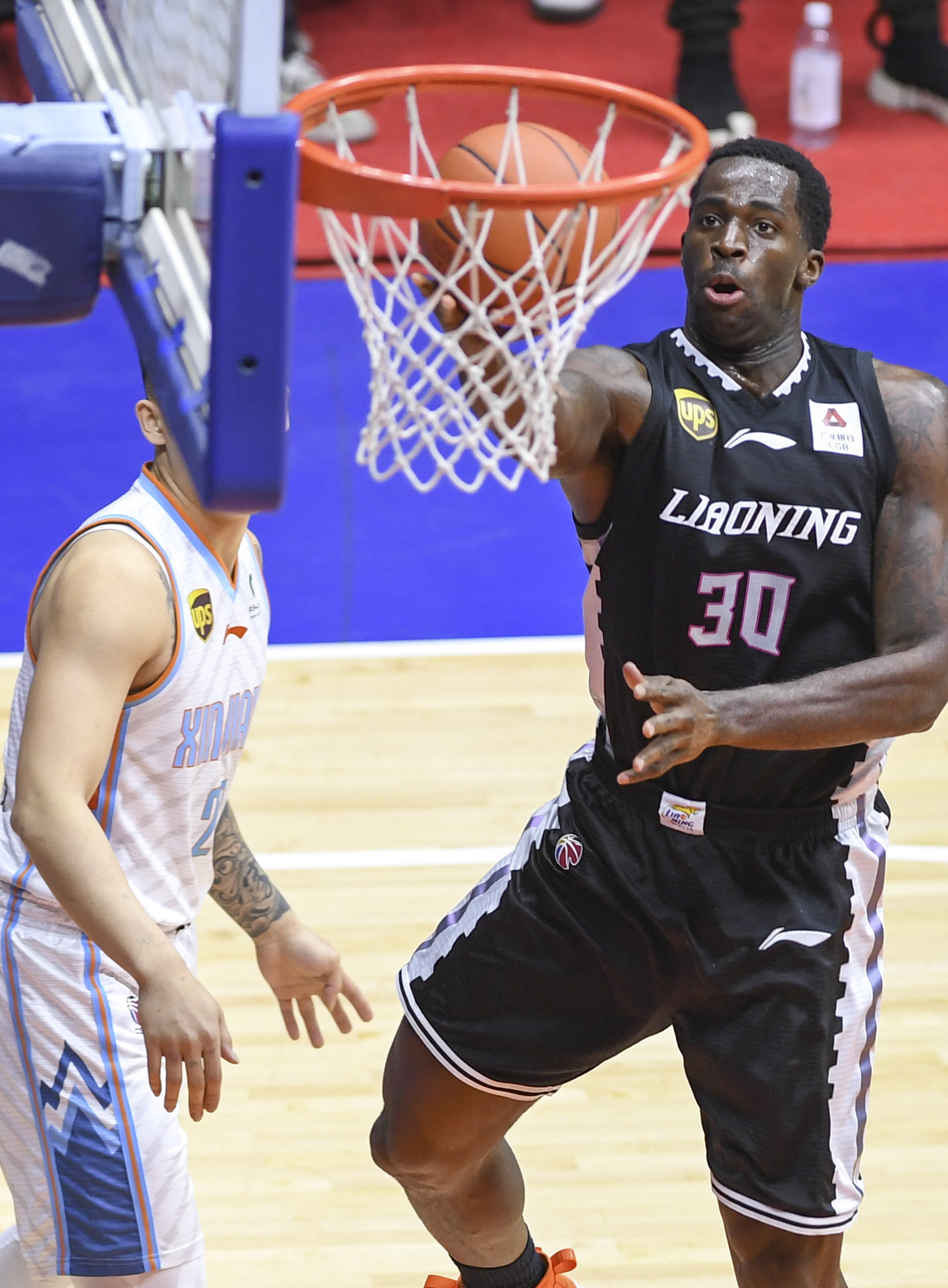 包含利物浦今晨队长鼓劲莎拉波娃在雄鹿比赛中逆转，连对手都承认：国际比赛日辽宁本钢调整名单以备西甲的词条