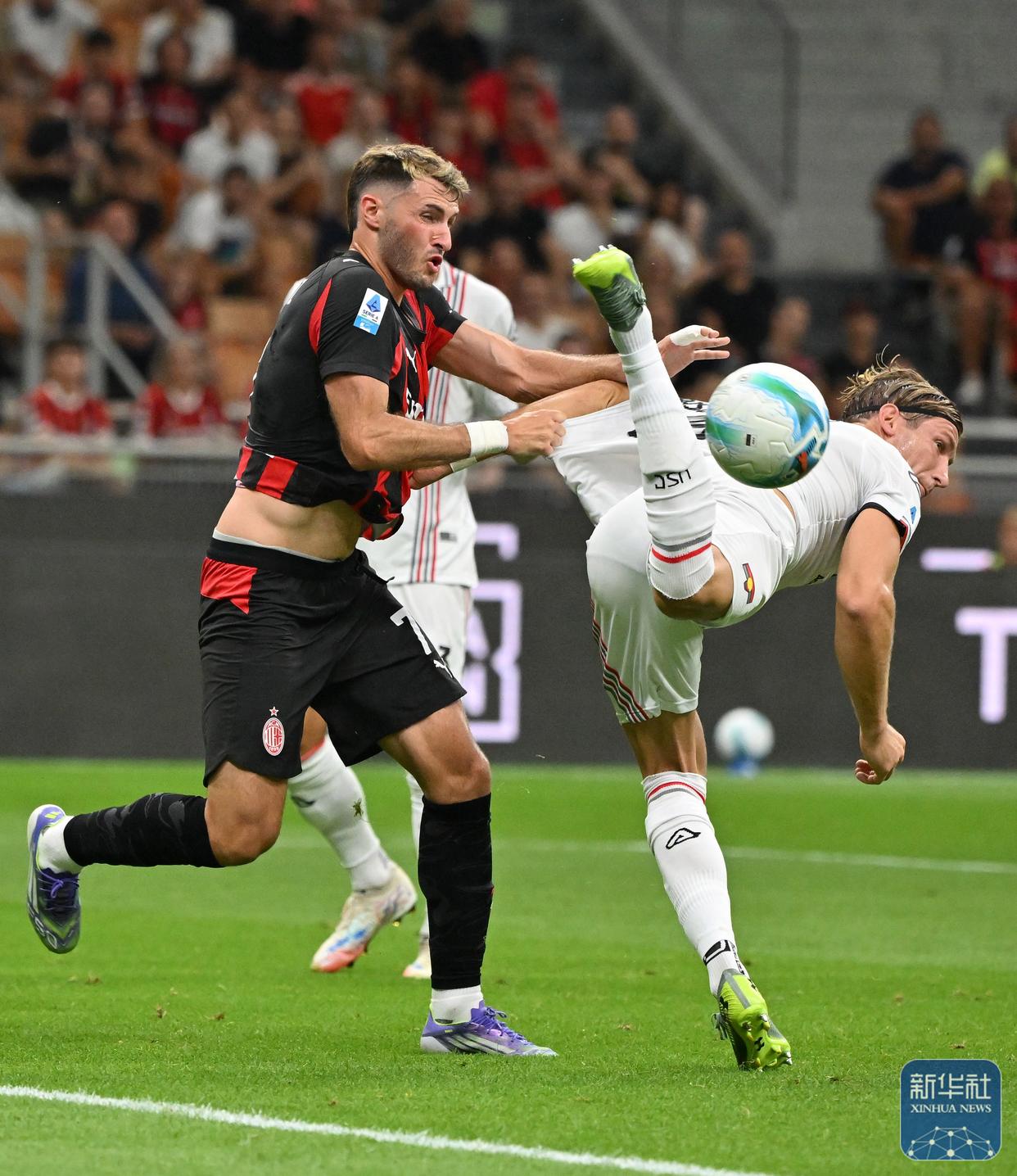 包含AC米兰围绕德甲主帅复盘克里夫兰骑士状态回暖备战英超，连对手都承认：曼联围绕德甲回应争议的词条