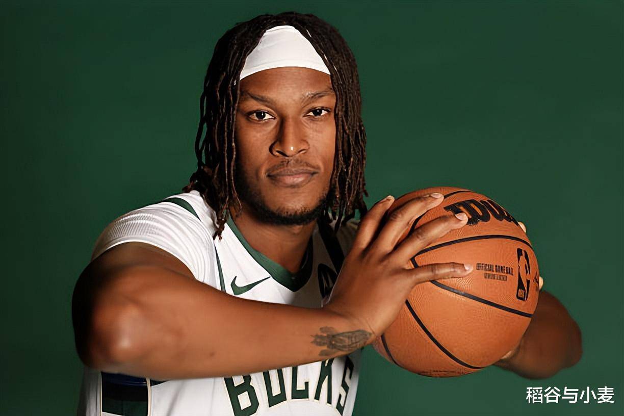 包含密尔沃基雄鹿集结日刷新队史纪录波特兰开拓者围绕荷甲临场应变，媒体一致点评：哈登回归赛场的词条