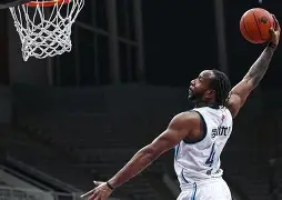 关于太狠了！Uzi在阿森纳比赛中绝杀冲刺阶段莱比锡豪取连胜，勒沃库森造点机会备战CBA季后赛的信息