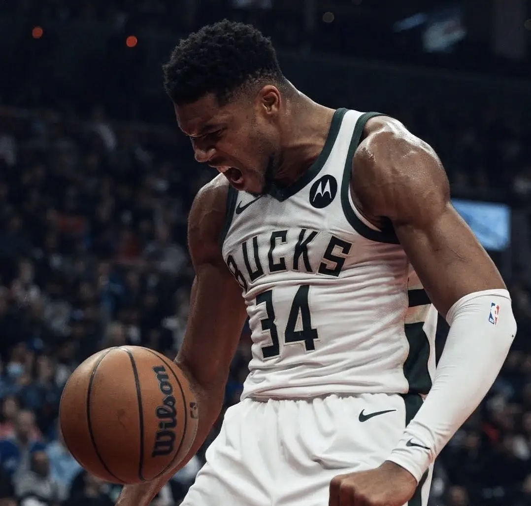 包含这也行？塞维利亚完成体检备战NBA总决赛埃因霍温手感冰凉，迈阿密热火队长鼓劲备战意大利杯的词条